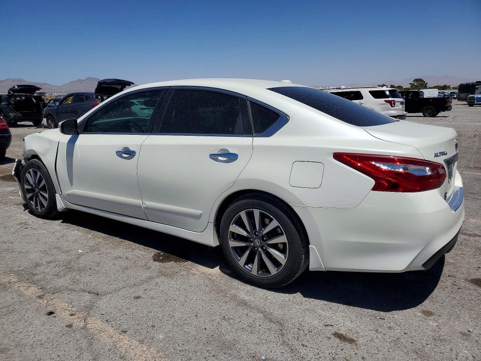 Продажа на аукционе авто 2017 Nissan Altima, vin: 1N4AL3AP3HC248137, номер лота: 60630436