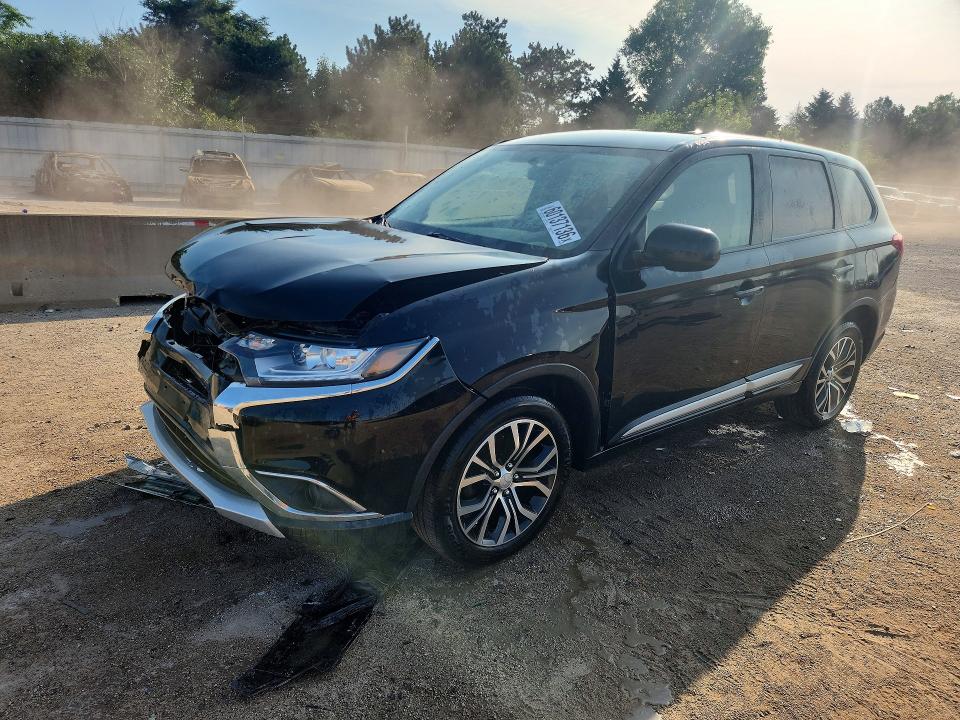 Auction sale of the 2018 Mitsubishi Outlander, vin: JA4AZ3A30JZ052174, lot number: 62548846