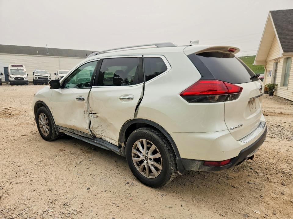 Продаж на аукціоні авто 2017 Nissan Rogue, vin: 5N1AT2MV5HC880213, номер лоту: 61380566