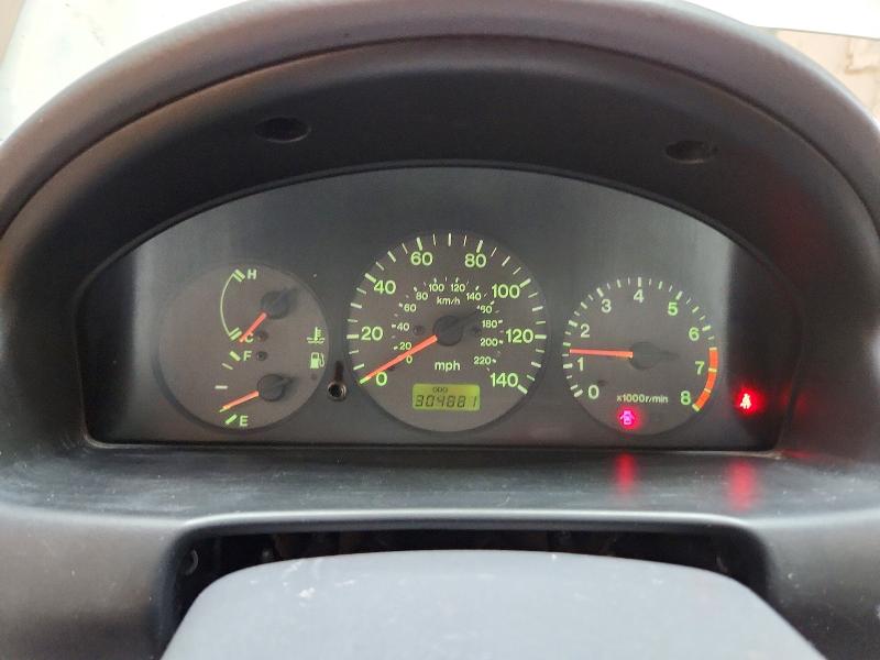 Aukcja sprzedaży 1999 Mazda Protege, vin: JM1BJ2220X0134923, numer aukcji: 59659166