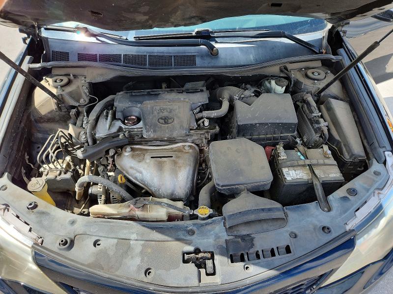 61527156 :رقم المزاد ، 4T1BF1FK6CU074361 vin ، 2012 Toyota Camry مزاد بيع