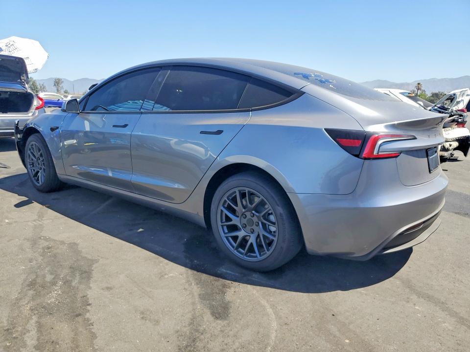 2026 Tesla Model 3 მანქანა იყიდება აუქციონზე, vin: 5YJ3E1EAXTF201366, აუქციონის ნომერი: 63009456