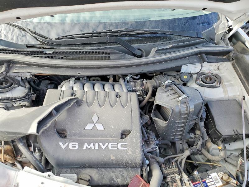 52460586 :رقم المزاد ، JA4JZ4AX1JZ064911 vin ، 2018 Mitsubishi Outlander مزاد بيع
