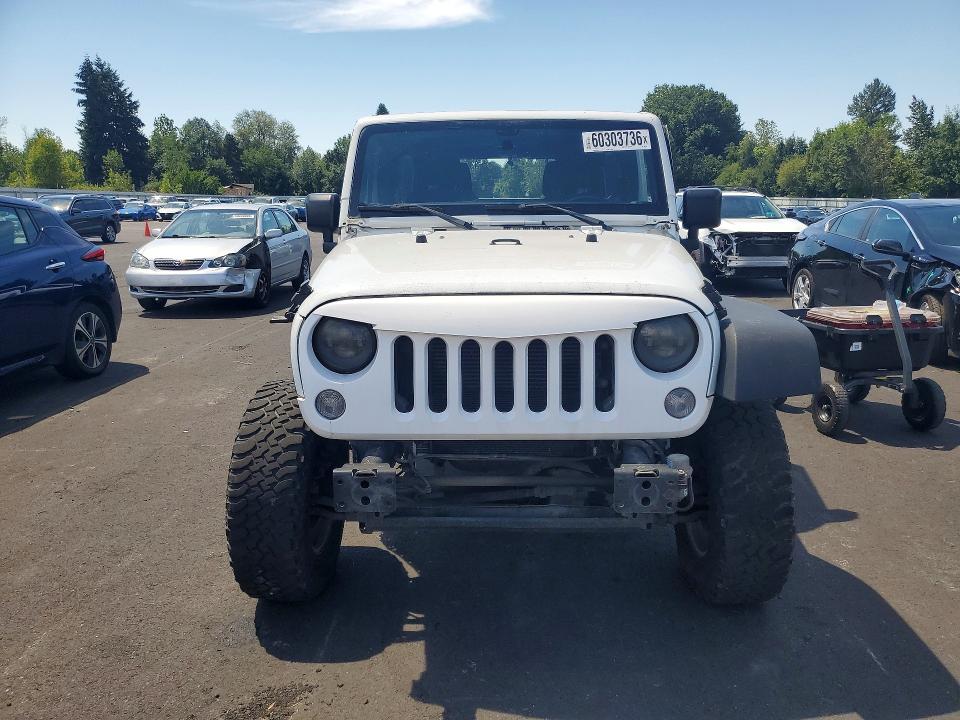 2015 Jeep Wrangler Unlimited მანქანა იყიდება აუქციონზე, vin: 1C4BJWDG6FL684916, აუქციონის ნომერი: 60303736