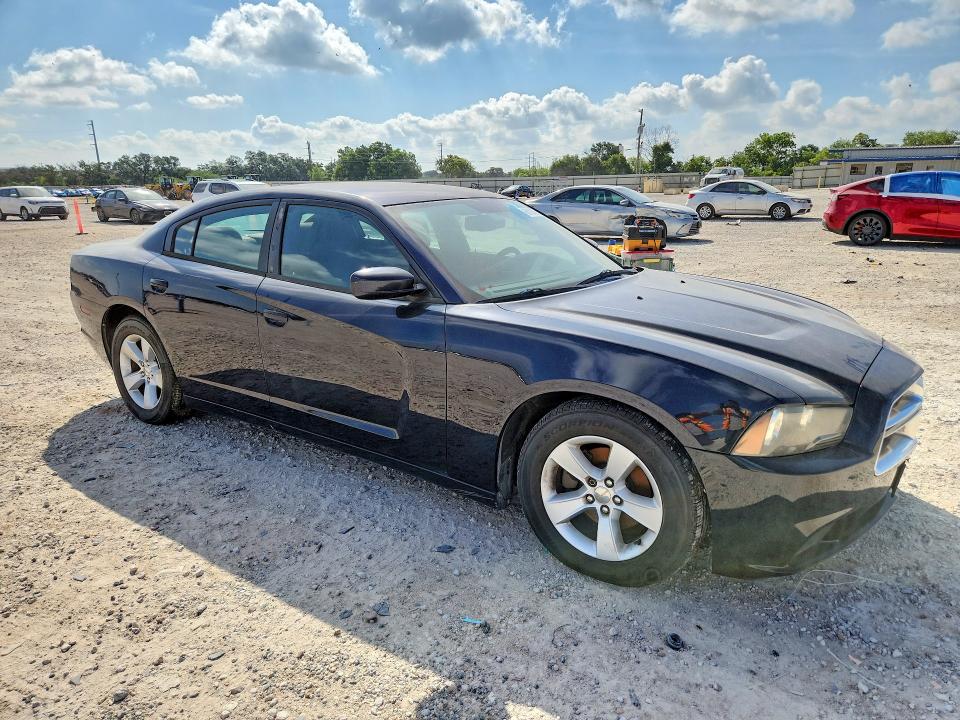 60129506 :رقم المزاد ، 2C3CDXBG7CH117549 vin ، 2012 Dodge Charger مزاد بيع