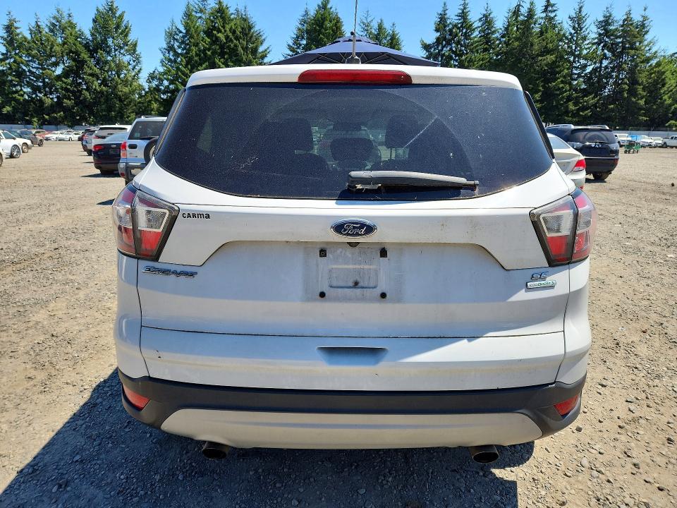 Продажа на аукционе авто 2017 Ford Escape, vin: 1FMCU0GD1HUA54630, номер лота: 60140386