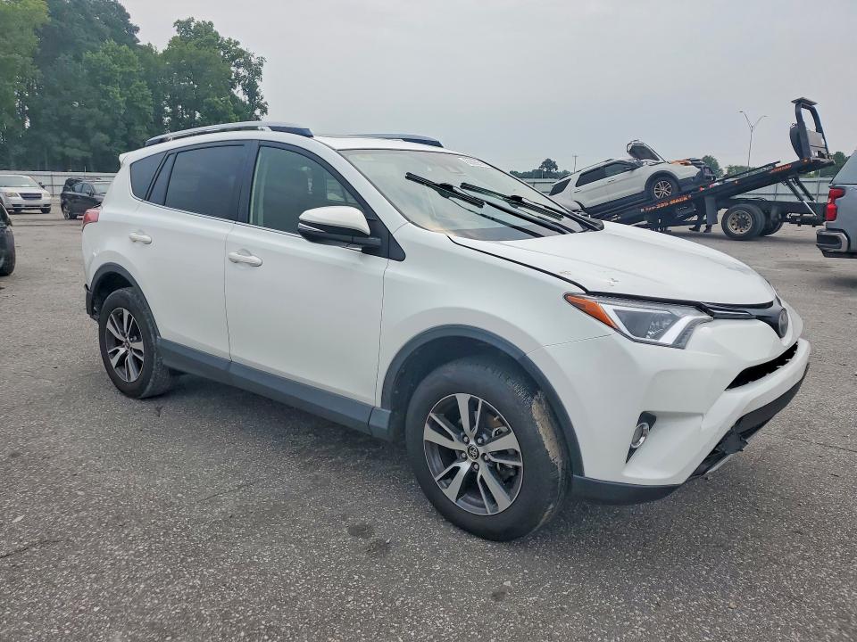 2017 Toyota Rav4 მანქანა იყიდება აუქციონზე, vin: JTMWFREV4HD107168, აუქციონის ნომერი: 62898516