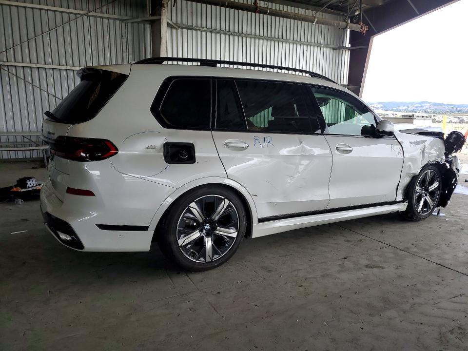 62077616 :رقم المزاد ، 5UX23EM04T9384130 vin ، 2026 Bmw X7 مزاد بيع
