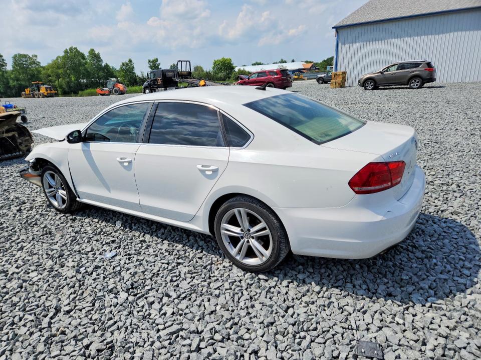 59738756 :رقم المزاد ، 1VWBS7A32EC077511 vin ، 2014 Volkswagen Passat مزاد بيع