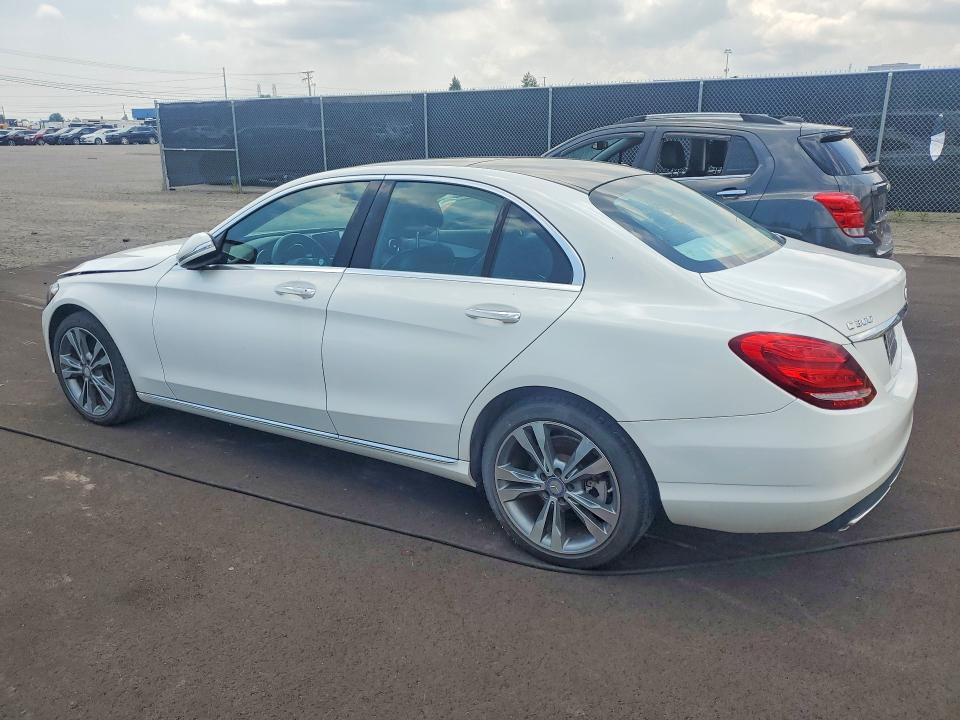 2015 Mercedes-benz C მანქანა იყიდება აუქციონზე, vin: 55SWF4KB5FU003743, აუქციონის ნომერი: 59987376