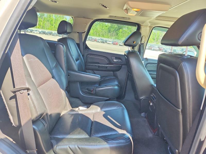 2008 Cadillac Escalade მანქანა იყიდება აუქციონზე, vin: 1GYFK63888R128299, აუქციონის ნომერი: 61372446