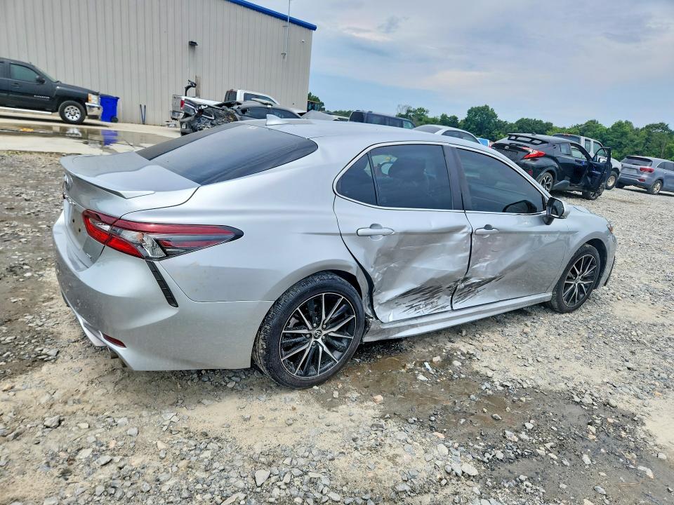 Продажа на аукционе авто 2022 Toyota Camry, vin: 4T1G11AK9NU690294, номер лота: 62594566