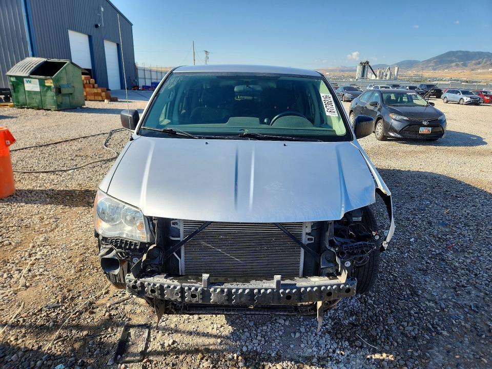 Продажа на аукционе авто 2011 Dodge Grand Caravan, vin: 2D4RN4DG5BR768995, номер лота: 61736216