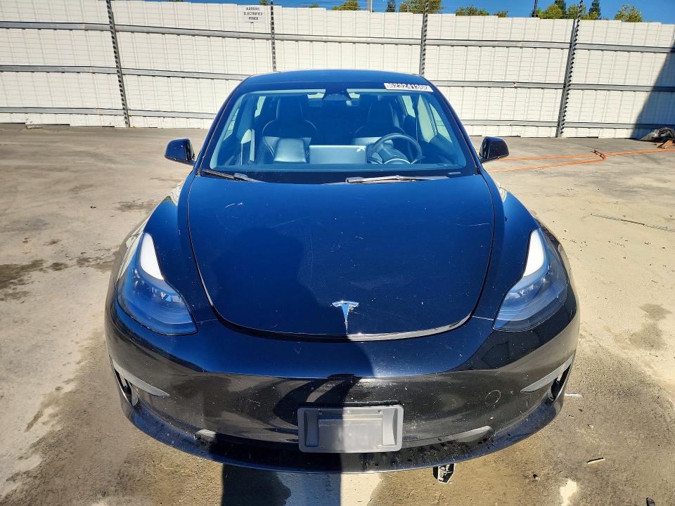 Продажа на аукционе авто 2023 Tesla Model 3, vin: 5YJ3E1EA3PF460030, номер лота: 62324136