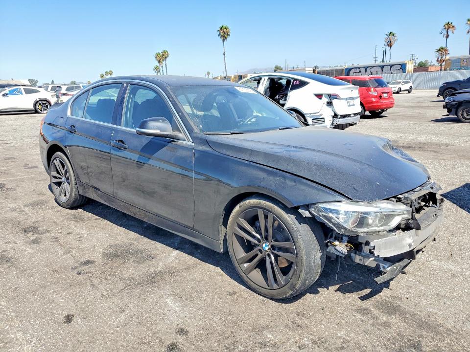 Продаж на аукціоні авто 2018 Bmw 330, vin: WBA8D9G56JNU72539, номер лоту: 61722676