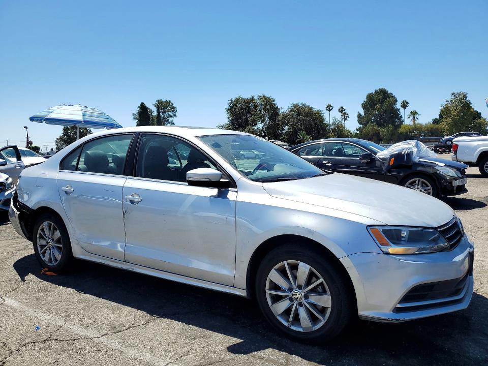 60016626 :رقم المزاد ، 3VWD67AJ7GM343053 vin ، 2016 Volkswagen Jetta مزاد بيع