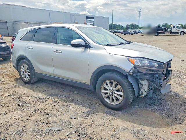 62317256 :رقم المزاد ، 5XYPGDA33KG559663 vin ، 2019 Kia Sorento مزاد بيع