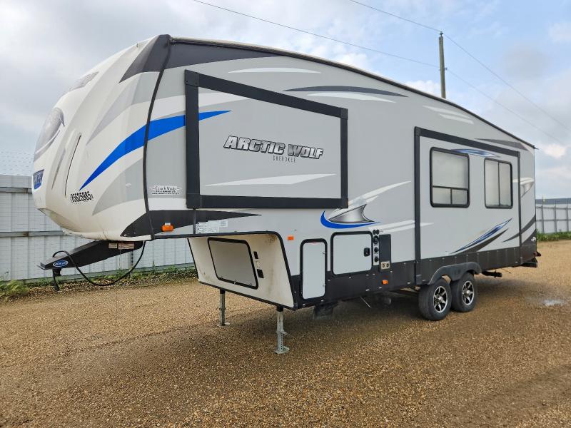 85625985 :رقم المزاد ، 5ZT3CKPB0K2703482 vin ، 2019 Forest River Arcticwolf مزاد بيع