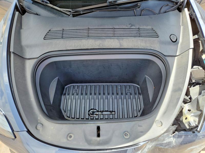 61156966 :رقم المزاد ، 7SAYGDEE4PA209618 vin ، 2023 Tesla Model Y مزاد بيع