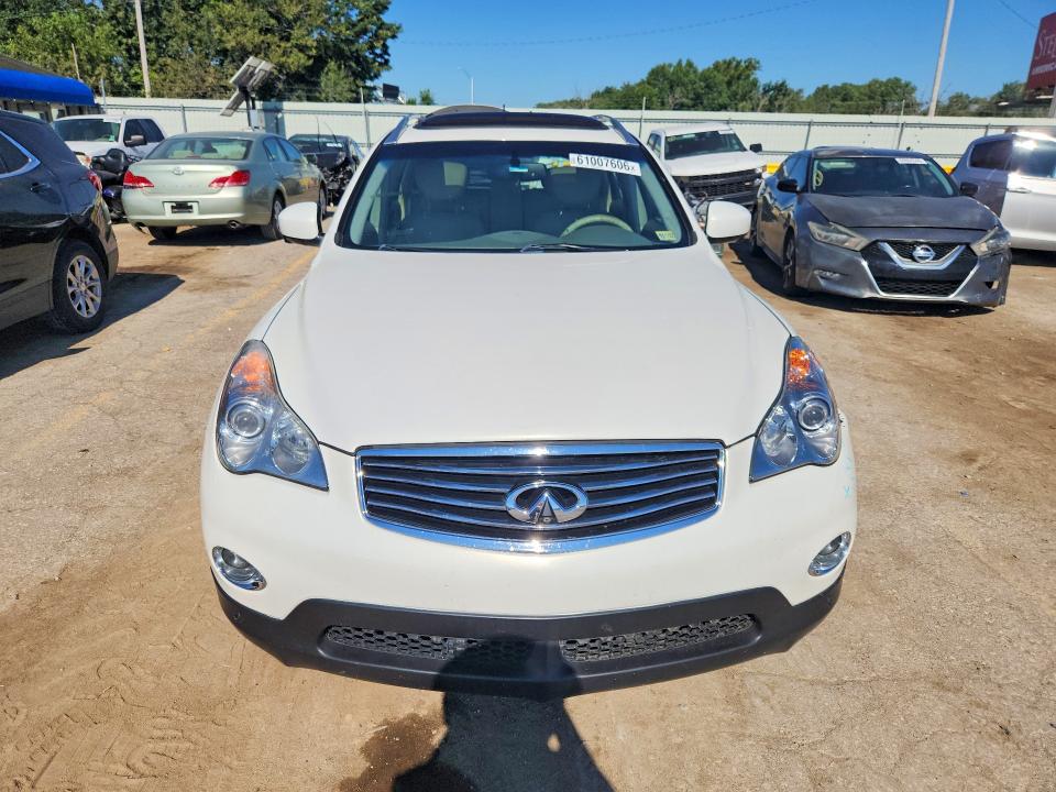 61007606 :رقم المزاد ، JN1AJ0HR1BM853140 vin ، 2011 Infiniti Ex35 مزاد بيع