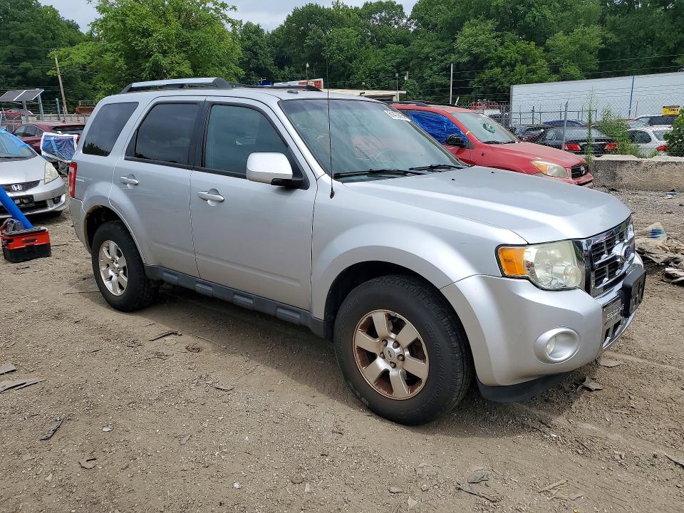 61402816 :رقم المزاد ، 1FMCU9EG1BKB57132 vin ، 2011 Ford Escape مزاد بيع