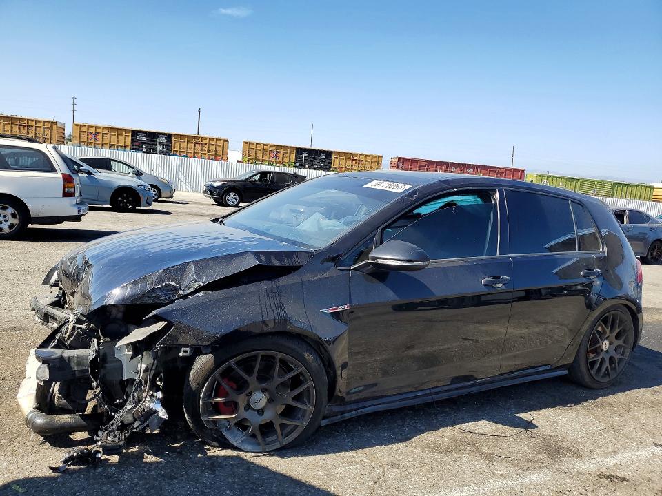 59726066 :رقم المزاد ، 3VW4T7AU1FM034535 vin ، 2015 Volkswagen Gti مزاد بيع