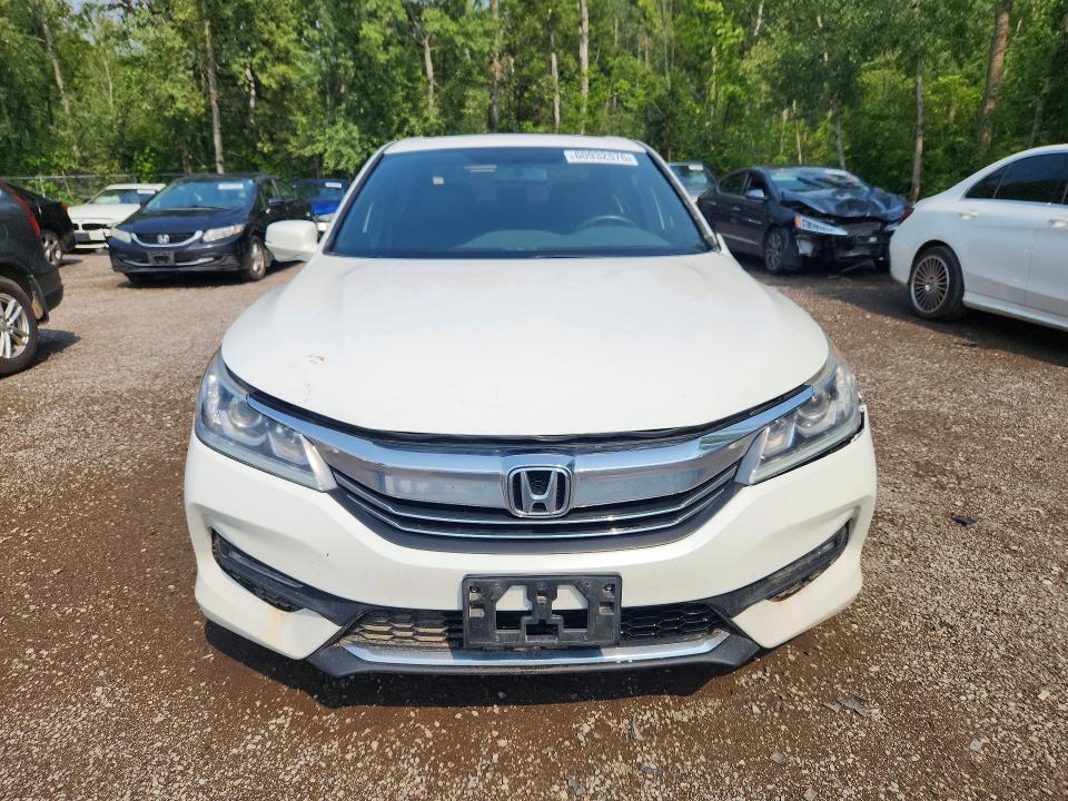 Aukcja sprzedaży 2017 Honda Accord, vin: 1HGCR2E54HA808023, numer aukcji: 60932576