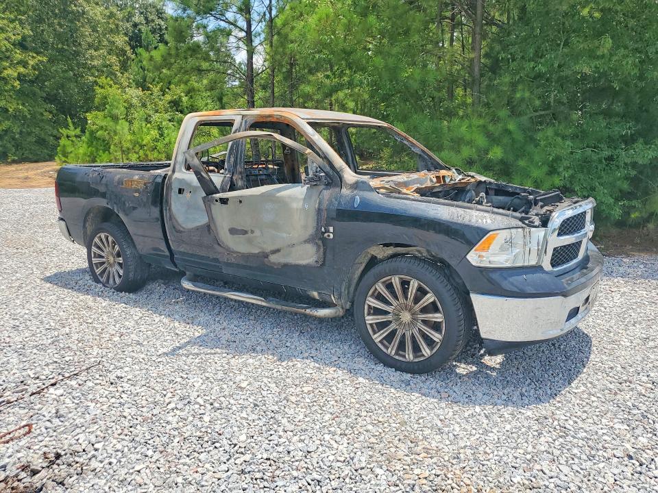 61496456 :رقم المزاد ، 1C6RR6GP0DS513110 vin ، 2013 Ram 1500 مزاد بيع