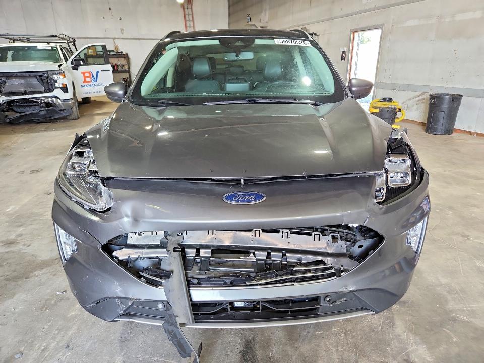 Продажа на аукционе авто 2021 Ford Escape, vin: 1FMCU9J96MUA00064, номер лота: 59870526