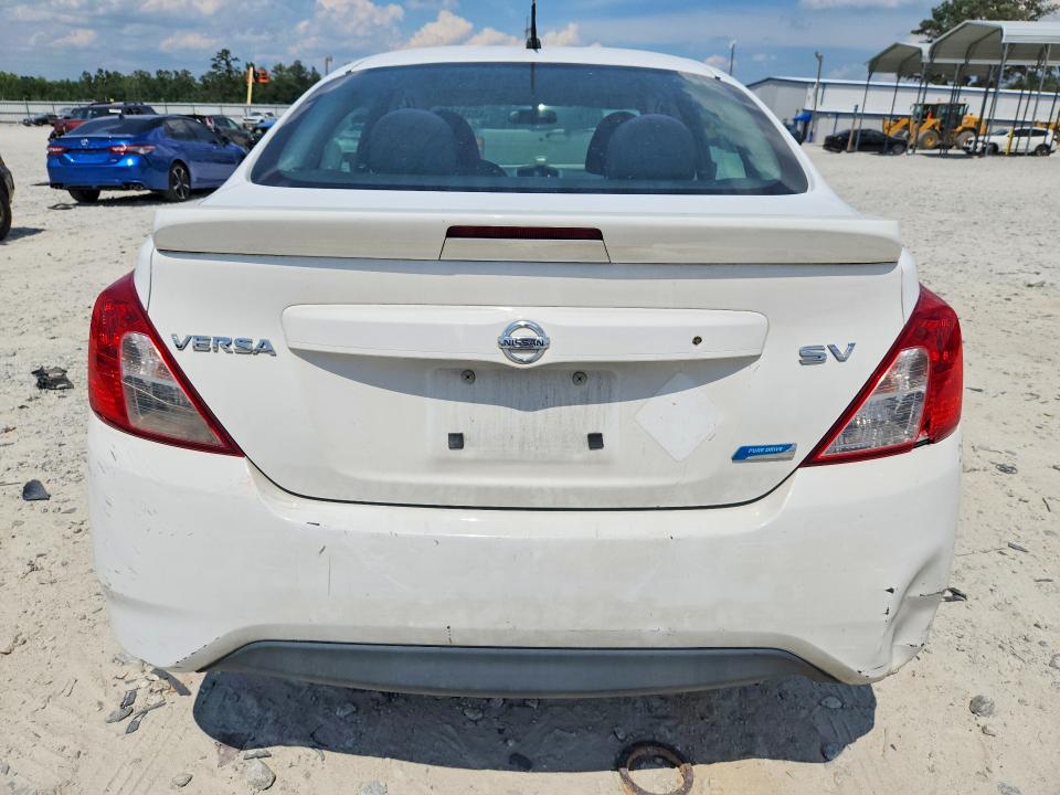 60261746 :رقم المزاد ، 3N1CN7APXGL807791 vin ، 2016 Nissan Versa مزاد بيع