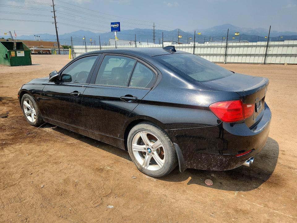 60142716 :رقم المزاد ، WBA3B3C53EJ978281 vin ، 2014 Bmw 328 مزاد بيع