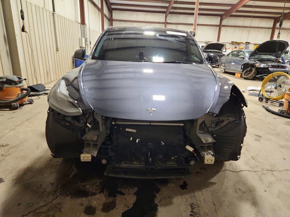 2024 Tesla Model Y მანქანა იყიდება აუქციონზე, vin: 7SAYGDEF2RA326237, აუქციონის ნომერი: 62248116
