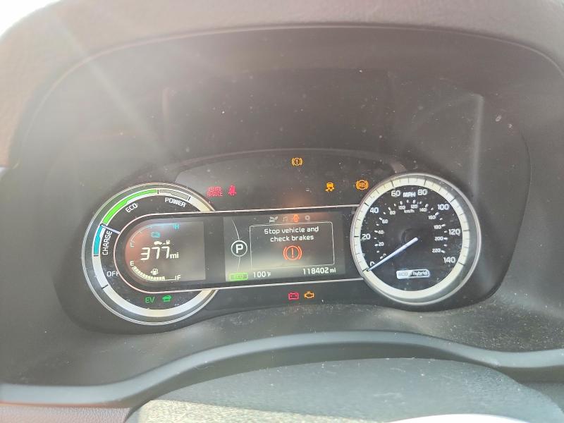 61794806 :رقم المزاد ، KNDCB3LC9H5050005 vin ، 2017 Kia Niro مزاد بيع