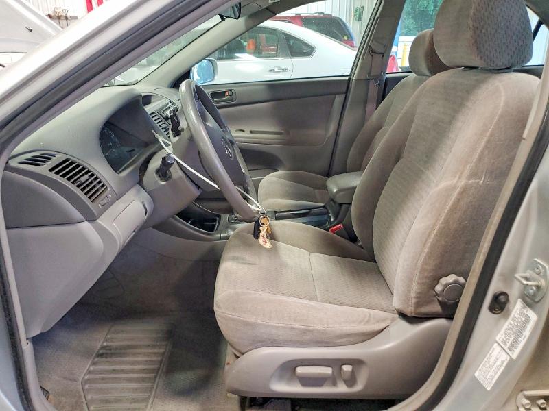 2002 Toyota Camry მანქანა იყიდება აუქციონზე, vin: 4T1BE32K72U044496, აუქციონის ნომერი: 63314436