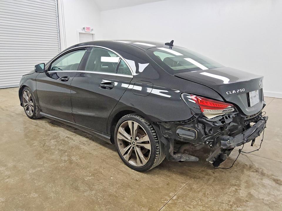 85771075 :رقم المزاد ، WDDSJ4EB8KN742911 vin ، 2019 Mercedes-benz Cla مزاد بيع