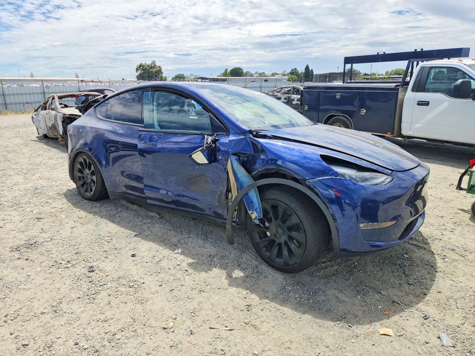 Продажа на аукционе авто 2023 Tesla Model Y, vin: 7SAYGDEE8PF900461, номер лота: 60616396