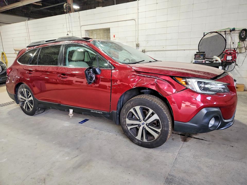 62783416 :رقم المزاد ، 4S4BSANC5J3205935 vin ، 2018 Subaru Outback مزاد بيع