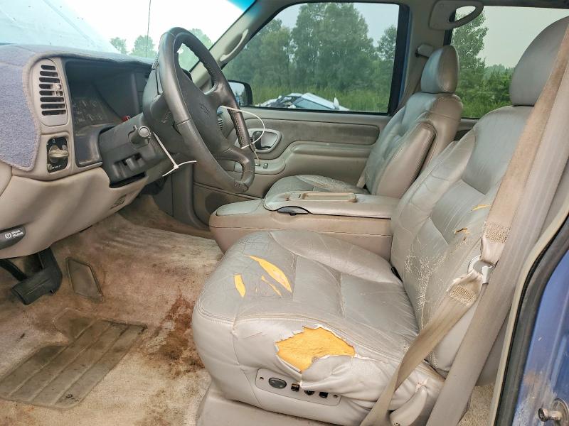 1995 Chevrolet Suburban მანქანა იყიდება აუქციონზე, vin: 1GNEC16K8SJ458515, აუქციონის ნომერი: 60993936