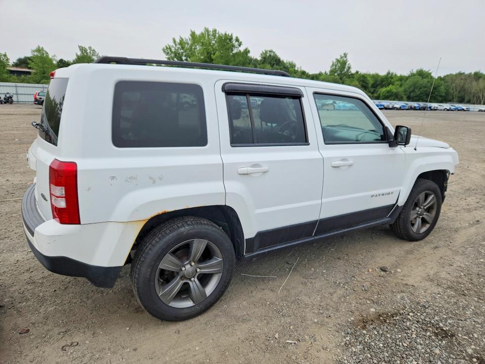 61948546 :رقم المزاد ، 1C4NJRFB0FD117692 vin ، 2015 Jeep Patriot مزاد بيع