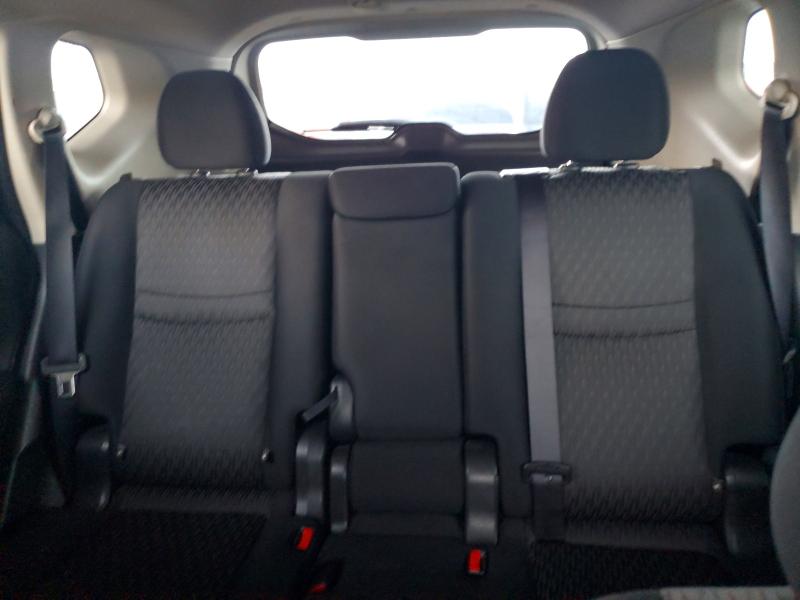 Продаж на аукціоні авто 2017 Nissan Rogue, vin: JN8AT2MV0HW000493, номер лоту: 61284316