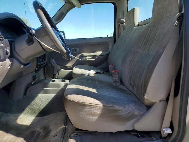 2004 Toyota Tacoma მანქანა იყიდება აუქციონზე, vin: 5TENL42N14Z360879, აუქციონის ნომერი: 63197396