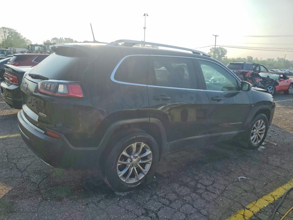 61370406 :رقم المزاد ، 1C4PJMCXXKD102686 vin ، 2019 Jeep Cherokee مزاد بيع