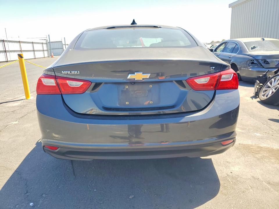 Продаж на аукціоні авто 2018 Chevrolet Malibu, vin: 1G1ZD5ST7JF127948, номер лоту: 62545296