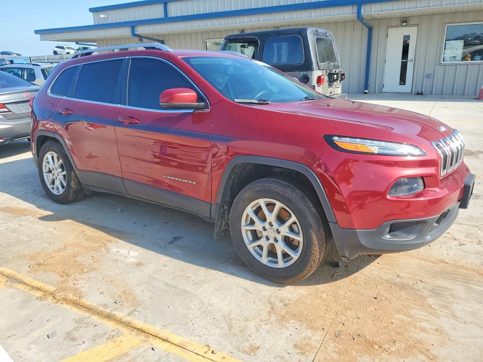 2017 Jeep Cherokee მანქანა იყიდება აუქციონზე, vin: 1C4PJMCS8HW588383, აუქციონის ნომერი: 61193486
