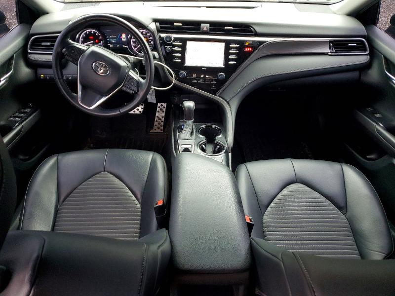 61444536 :رقم المزاد ، 4T1G11BK9LU006520 vin ، 2020 Toyota Camry مزاد بيع