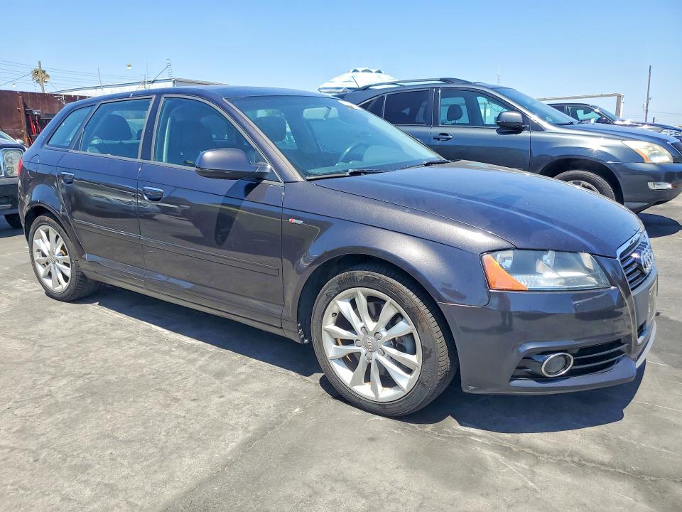 2012 Audi A3 მანქანა იყიდება აუქციონზე, vin: WAUBEAFM9CA167088, აუქციონის ნომერი: 60704366