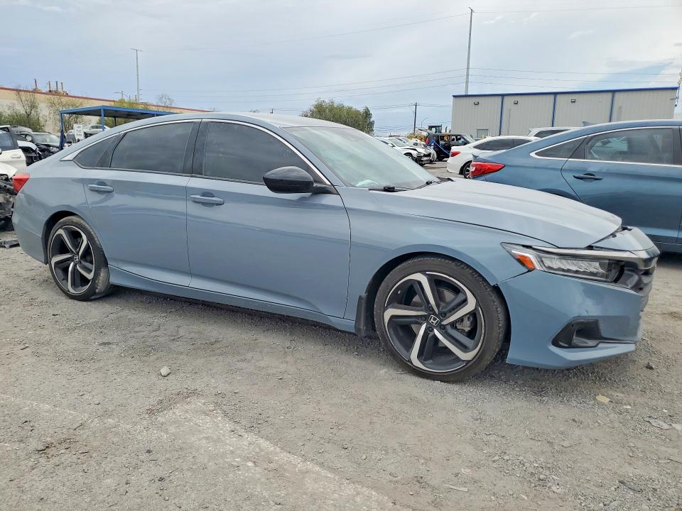 61518236 :رقم المزاد ، 1HGCV1F42MA023814 vin ، 2021 Honda Accord مزاد بيع