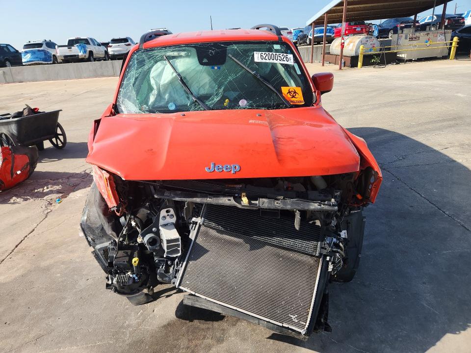 62000526 :رقم المزاد ، ZACNJCB12MPM24092 vin ، 2021 Jeep Renegade مزاد بيع