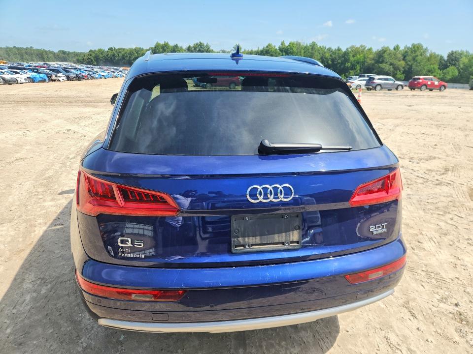 62470536 :رقم المزاد ، WA1BNAFY9J2009583 vin ، 2018 Audi Q5 مزاد بيع