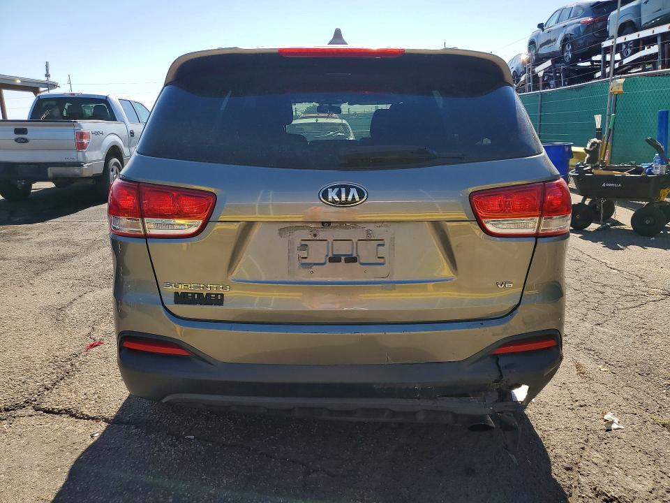 2016 Kia Sorento მანქანა იყიდება აუქციონზე, vin: 5XYPGDA57GG025459, აუქციონის ნომერი: 60162006